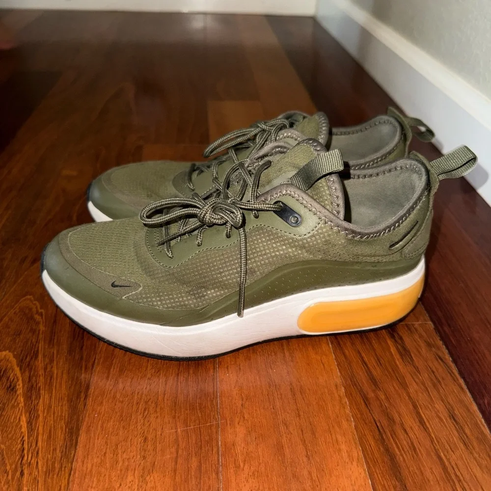 Nike Air Max Dia Olive Green Sneakers | Women’s Size [7]